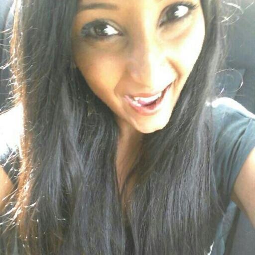 Just figuring out life one day at a time. Believing that everything happens for a reason ღ
