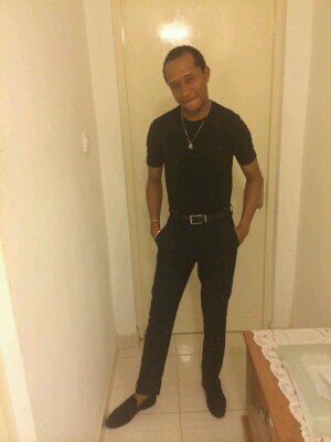 sahedpombal's profile picture. 