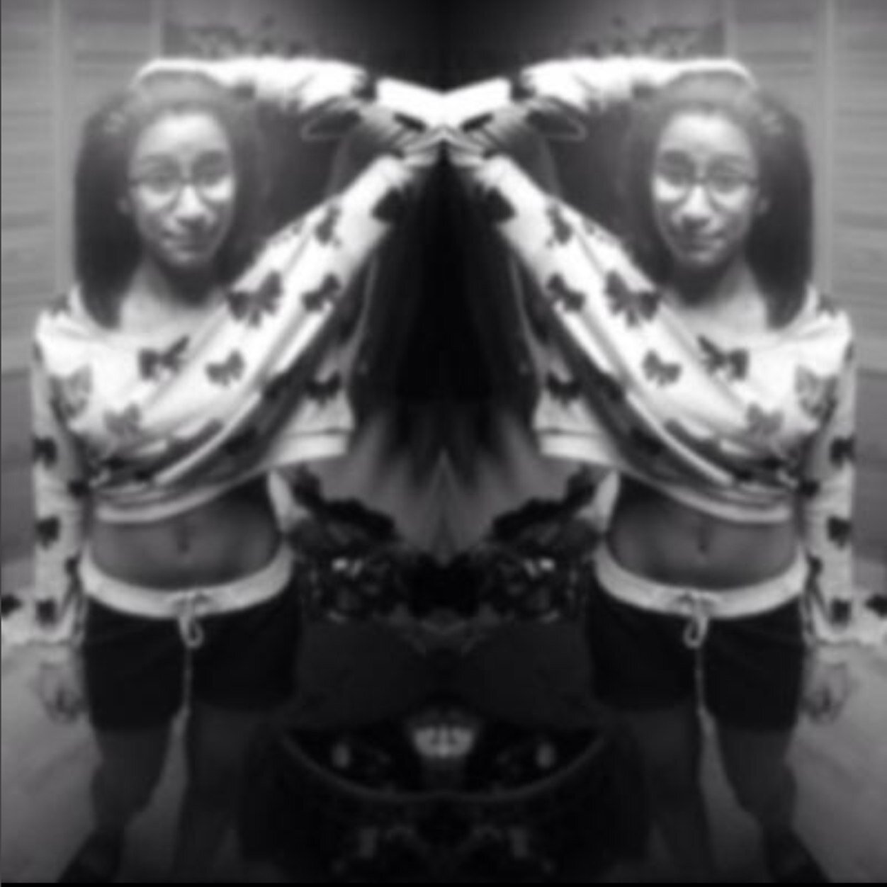 Dont follow me then just unfollow✌️ Track and Basketball is me Instagram:_itsnadae Kik:sweet_pie_daija Snapchat:deja-mehh