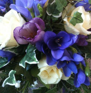 Busy Mum of four(boys) and 3 adorable Grandaughters,enjoy floristry and anything to do with flowers and plants, love art, interior design and dogs.