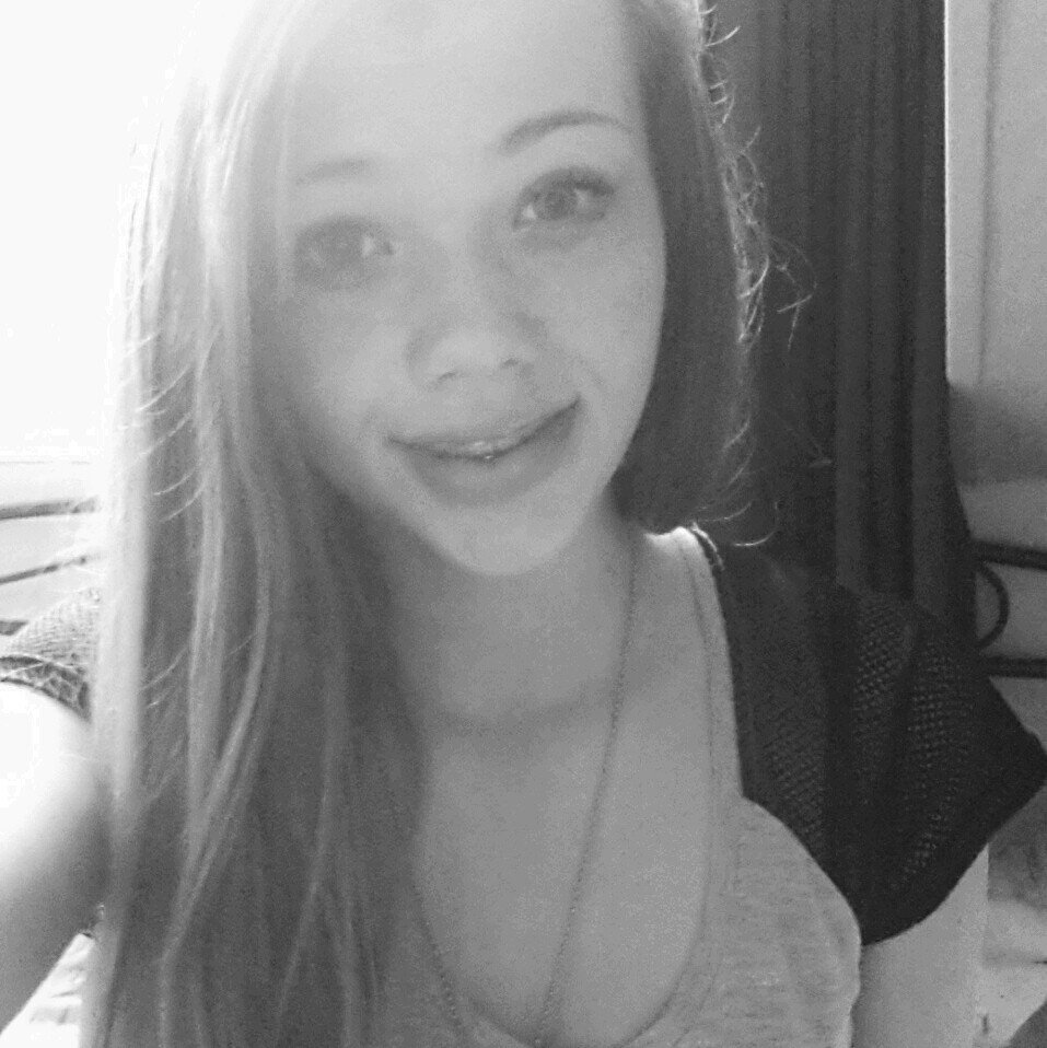 ♥ Family first ♥ Live, Laugh, Love ♥ Don't give a fuck what other people think ♥