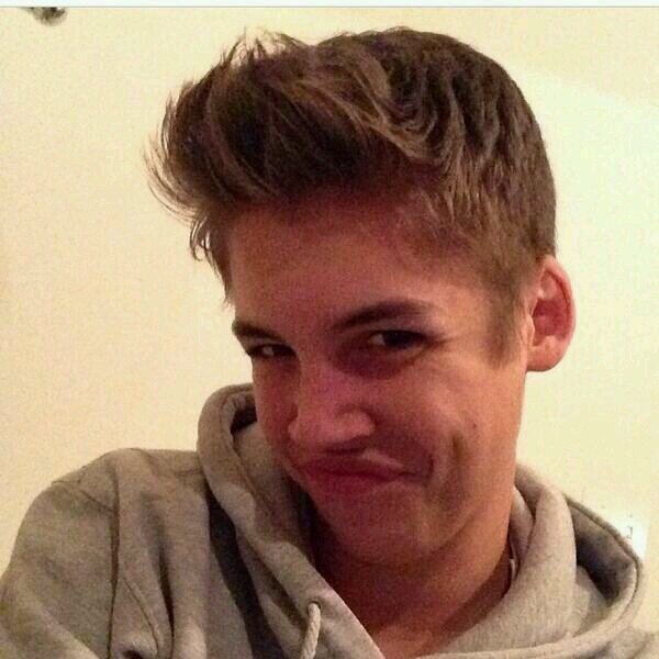 you should follow @ily_MagCon_Boys