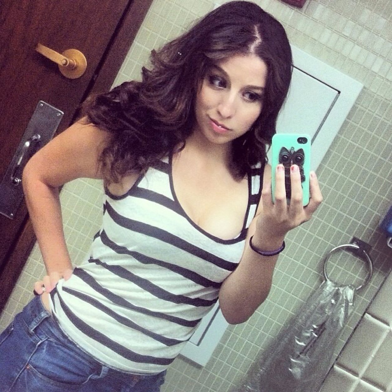 ashleyy71587097's profile picture. 