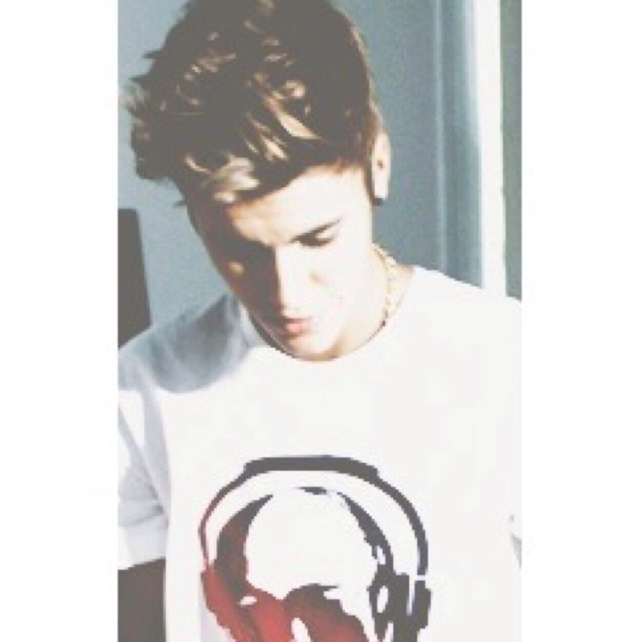 justin aka life ∞ • janoskians♡ {2/5} • austin & nash follows♡ • frequincy
