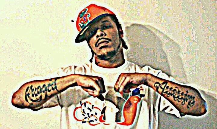 Flash da gator is a rapper/producer/money maker/ reppin that Gator fam and the 413