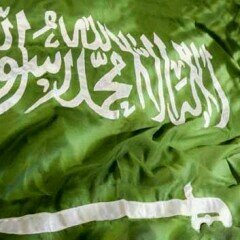 أّلَلَهِمَ وِفِّقِنِيِّ فِّيِّ دِرأَّّستّيِّ   وِأّجِعٌلَنِيِّ  مَصٌدِر خَيِّر وِأّجِعٌلَنِيِّ مَفِّتّأّحٌ خَيِّر