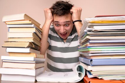 EasyStudy.nl helpt studenten in nood! Voor alle vertalingen, leesdossiers, en spellingcontroles moet je bij EasyStudy.nl zijn! Kwaliteit razendsnel in je inbox!