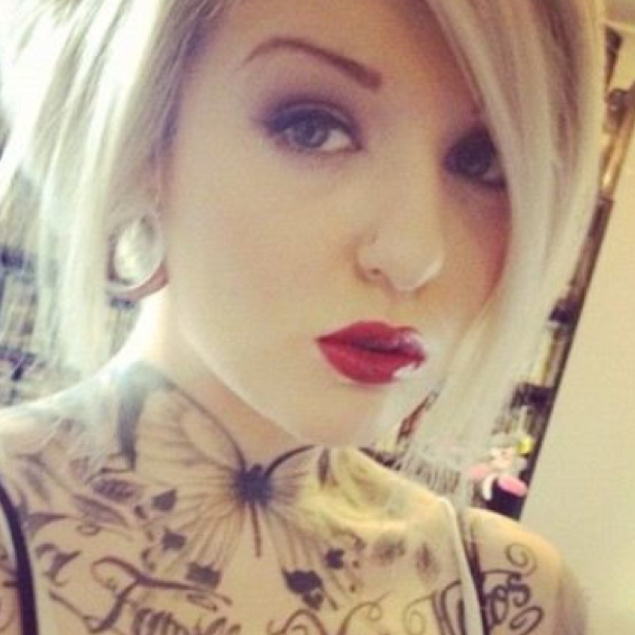 Anon696968's profile picture. Live love burn die. Fulfil your sexual desires and try new things