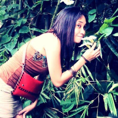 issayhelardez's profile picture. 