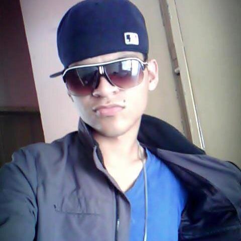 ReggaetonBest1's profile picture. I ♥ Reggaeton TMPR* Los Menores Fb: https://t.co/GUDyGfmxXl