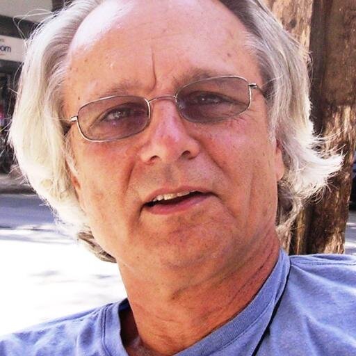 Físico, antropólogo aposentado UNICAMP. Antropologia de saberes e tecnicas, educação básica libertadora. Criou termo SULear* (vs NORTEar), ver Wikipedia.