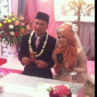 winnyhasfiani's profile picture. Everything I do, I do to please Allah | DjemilaHijab's owner