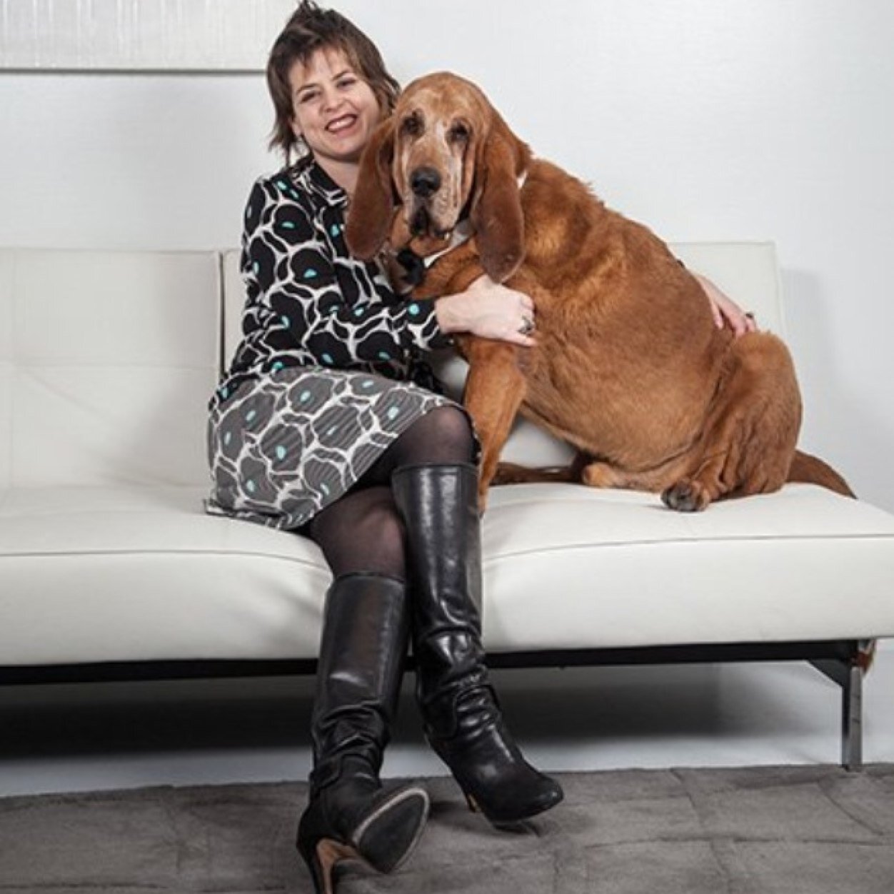 CinnabarArtSA's profile picture. Susan Oliver Heard is a GIA certified Graduate Gemologist, Graduate jeweler, and designer. The Gallery opened in Sept 2013 and specializes in contemporary art