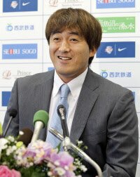 最近起きた話題の芸能ニュースを熱く、すばやくお伝えします。今話題は何かが一番に考えます。あなたも事情通です。