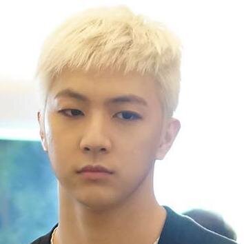 aplus_5's profile picture. I'm a VA+