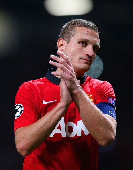 Manchester United応援！😈/Premier League🦁/MU92年組/VIDIC/BERBATOV/BECKHAM/本📕/英国🇬🇧🏴󠁧󠁢󠁥󠁮󠁧󠁿 /東欧🇷🇸🇧🇬