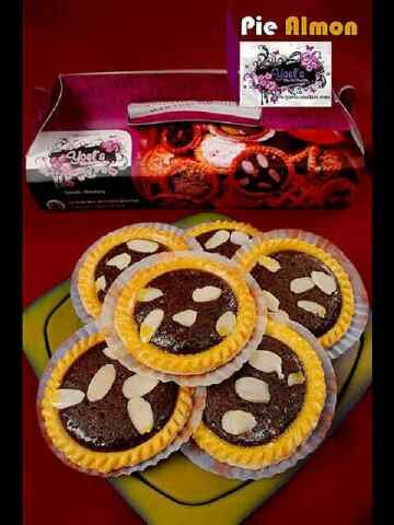 Pie susu 15 Rasa| 085659906161 | fb: piesusu110@yahoo.co.id| 7ECCFDCB | Siap di kirim ke seluruh INDONESIA