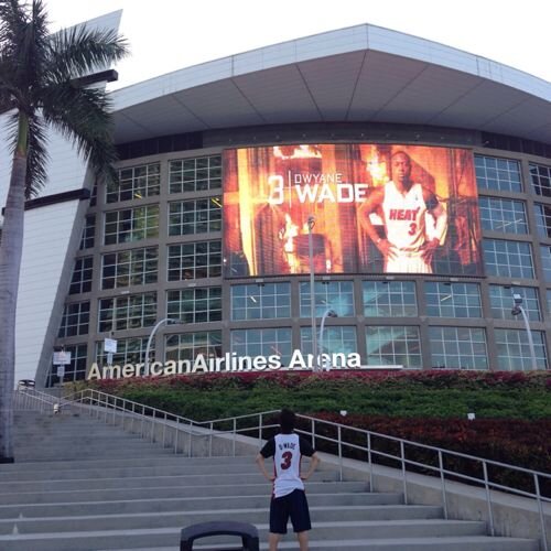 I Love @MiamiHeat !!
@DwyaneWade/@ThisIsUD/@chrisbosh/@mchalmers15