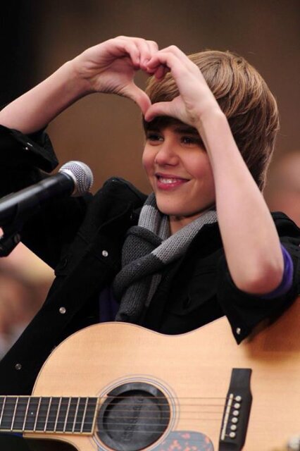 Bieber is my dreams , my life , my drug .. I love u ♡ #‎Avalanna_MrsBieber .Follow me Justin,Your are the best . Belieber always and forever O1.O3.1994 ♡