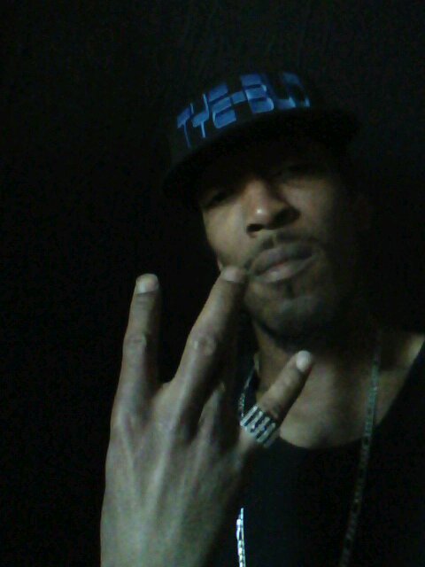 Tye_Bud's profile picture. Entrepreneur 
Graphic Design
Flowerhorn & Super Red Texas Breeder
Meguiar's Certified Auto Detailer
Lowrider 🏍 Rider 
Instagram @CadillacTye_Bud