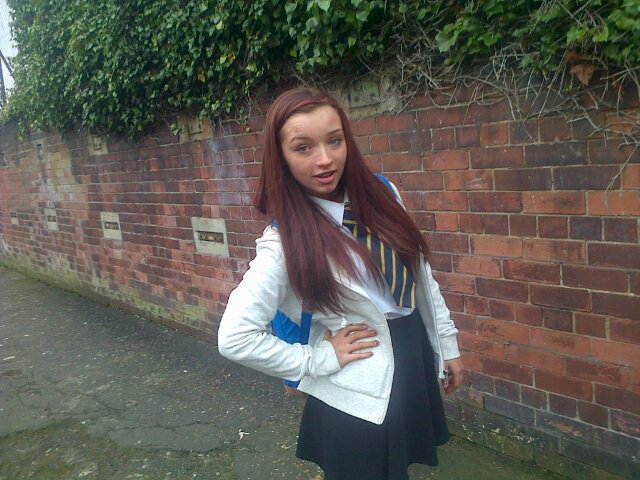 Just a near to normal 13 year old girl i love playing rugby and listen to Eminem and MCR.
 Joe Hart is my love.
 Channing Tatum is my Heart. I follow back.