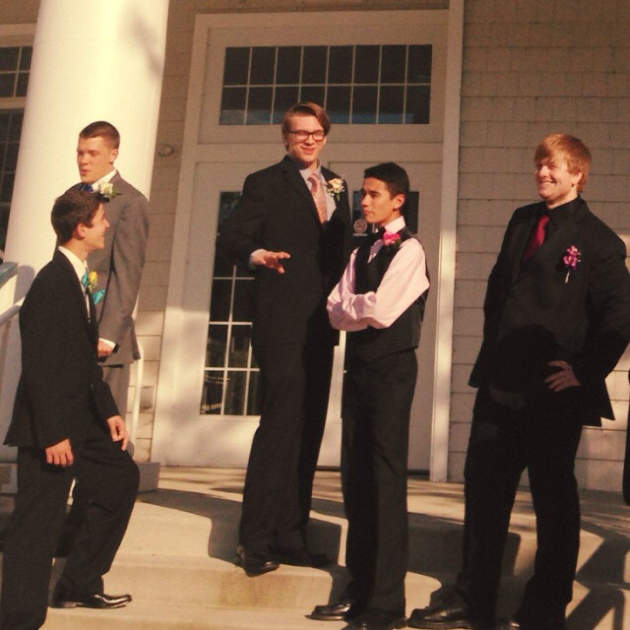 Were just a few guys doing comedy. #funny #TeamFollowBack
Yo
