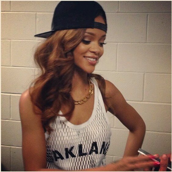 18. Futura pediatra / @Rihanna∞                                                         DIOS♥
