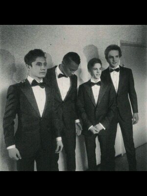 TheMainBurgers's profile picture. Beheerders; @xkusjelou @NORDofficeel @ZOEGONZALEZ_
