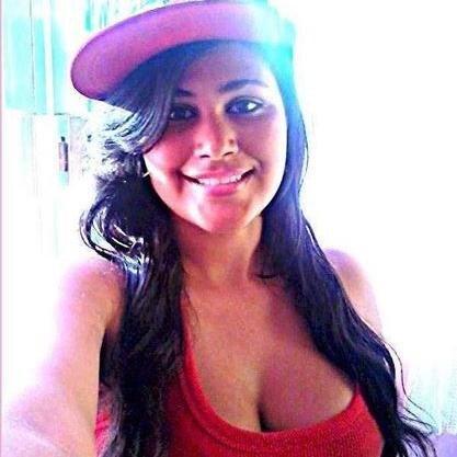 Meu nome é Andressa,sou carioca,tenho 16 anos,sou fluminense,meu signo e Leão,adoro sair com amgs praia,sol,musica,tudo que a vida tem de oferece melhor (: