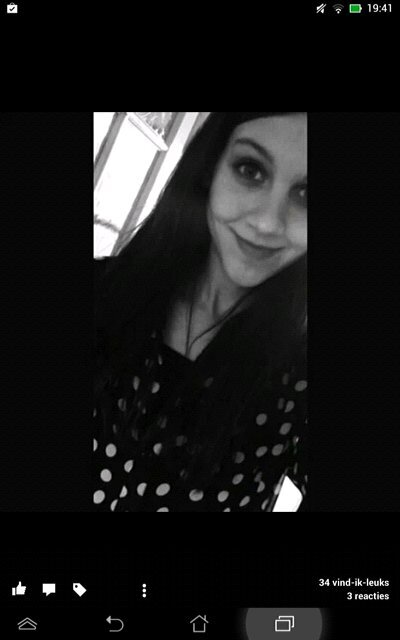 17 jaar, mavo 4- ichthus college m'n beste vriendinnetje, love ya x @kusjeskimmm