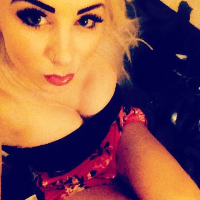 ABBIELTHOMPSONx Profile Picture