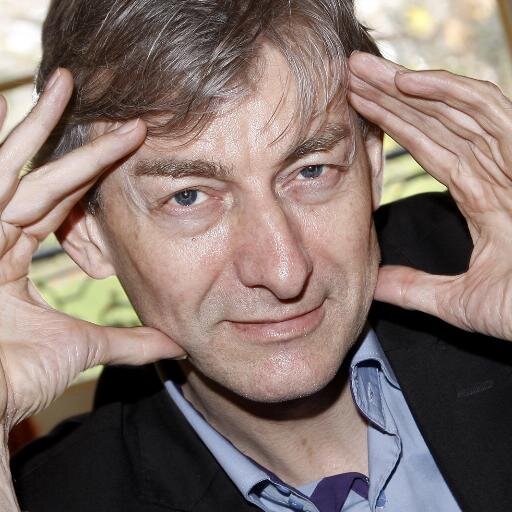 Il ne sert à rien dans #TPMP ralenti le rythme, Qu'est-ce qu'il fou encore là ? #VerdezCochon