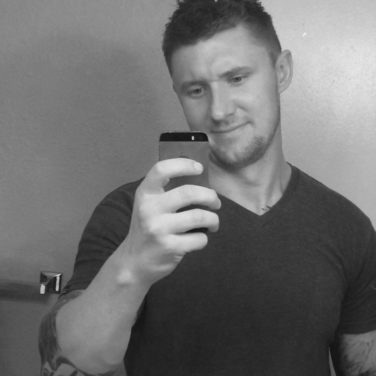 Manning_TSU's profile picture. Dolphin trainer