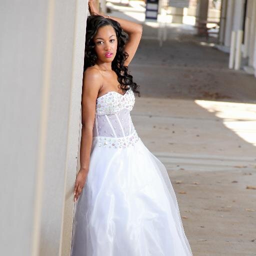 cymoneshanae Profile Picture