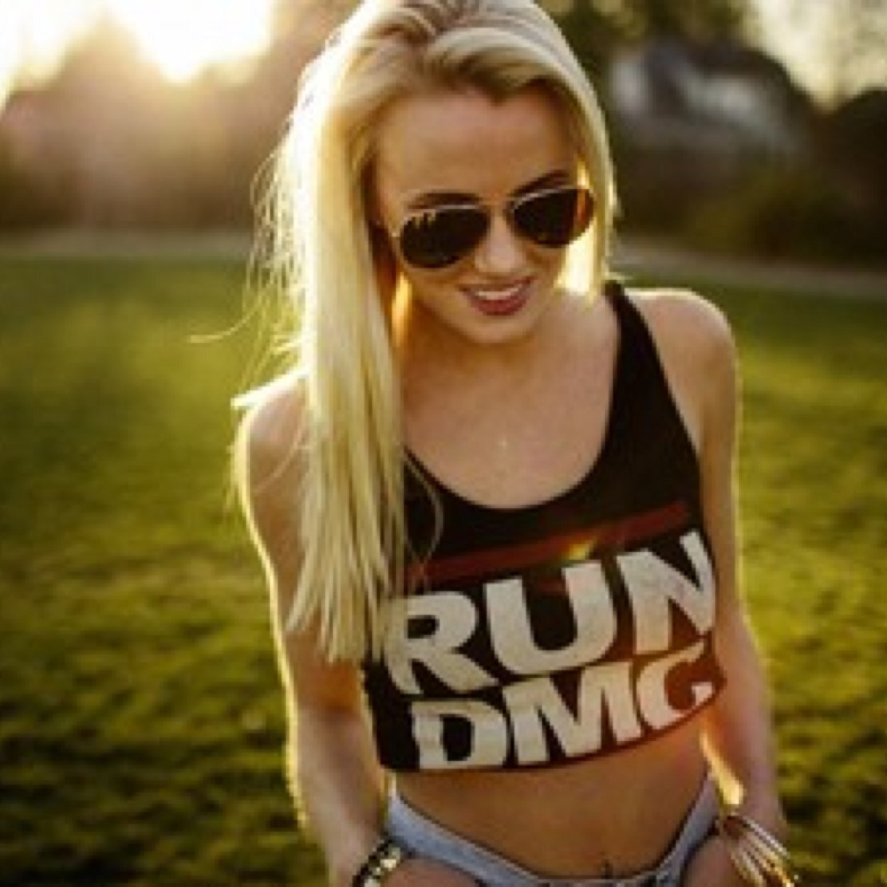 thath1pster's profile picture. 