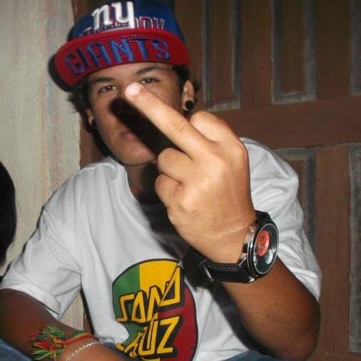 Eu Acredito Que Tudo O Que Você Faz Volta Para Você. Mas Em Minha Mente Sinto Que Estou Fazendo O bem, Então Me Sinto Em Direção Ao Paraíso. Tupac Shakur