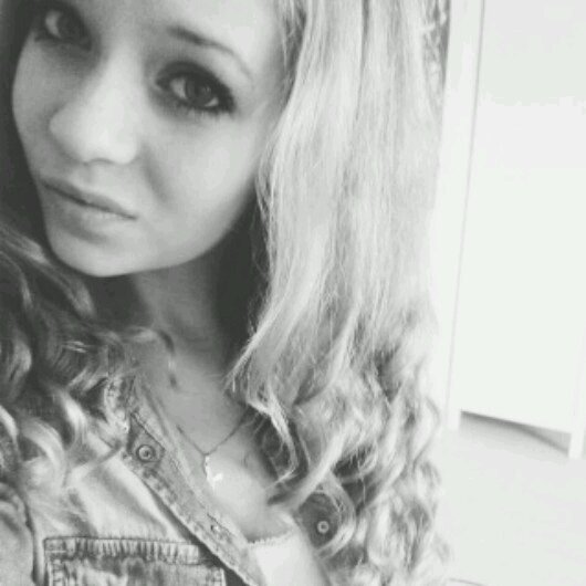 15. |Belieber|. |Dani Martín|.|REAL MADRID|      •Quien mucho se ausenta, pronto deja de hacer falta•