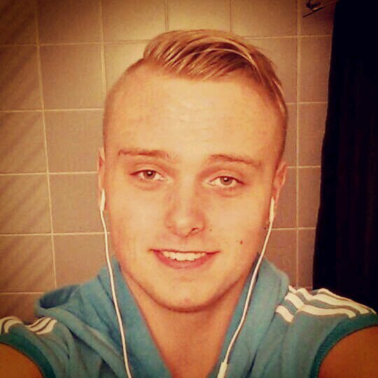 SexySchweinx's profile picture. Followed by Madison Pettis & Ali Spagnola!