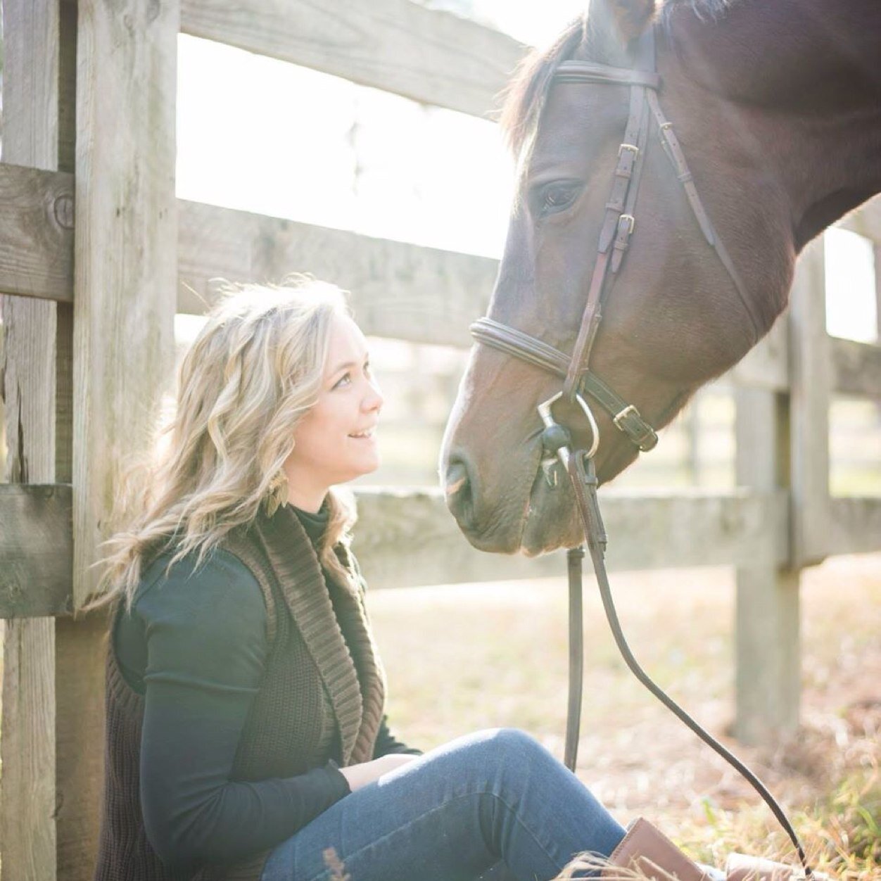 EmuEverAfter's profile picture. 