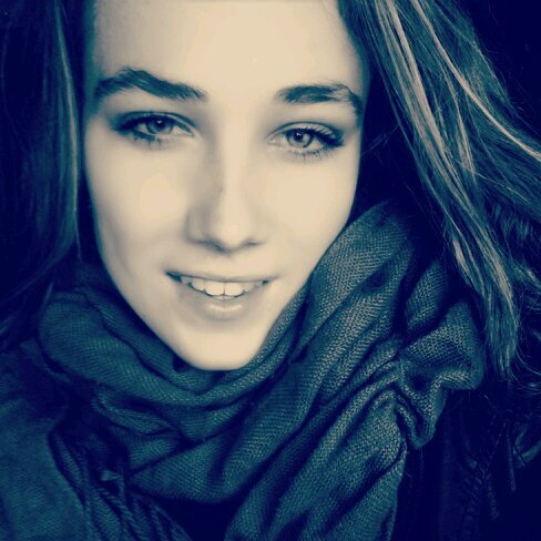 Dream for tomorrow, live for today and learn from yesterday_ ♡ Alex