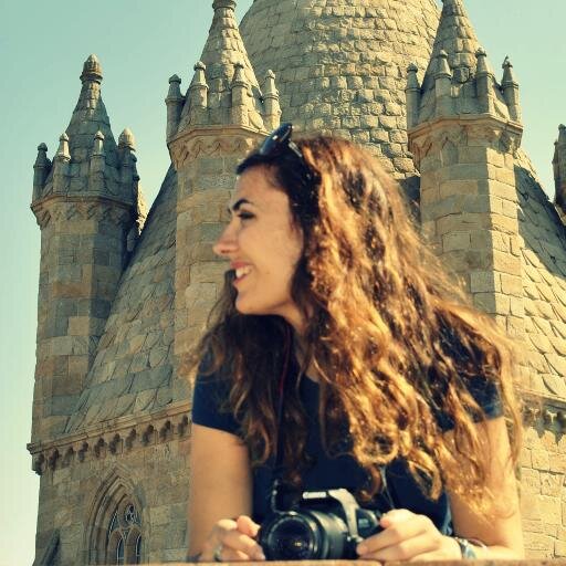 MonicXXI's profile picture. 