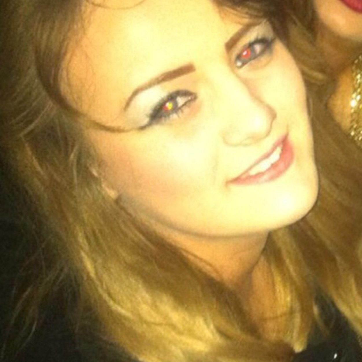 shantingle's profile picture. Guitar player, i sing! I love music its my bestfriend. Love @nickymcdonald1 hes my fav