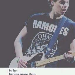 Go follow @acousticmashtxn bc she gave you a free follow :)