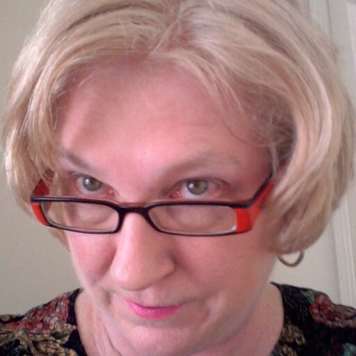 Award-winning journalist, former Entertainment Editor/Theater Writer for Asbury Park Press, Variety, Backstage, Drama League. Now at  Two River Times, Red Bank.