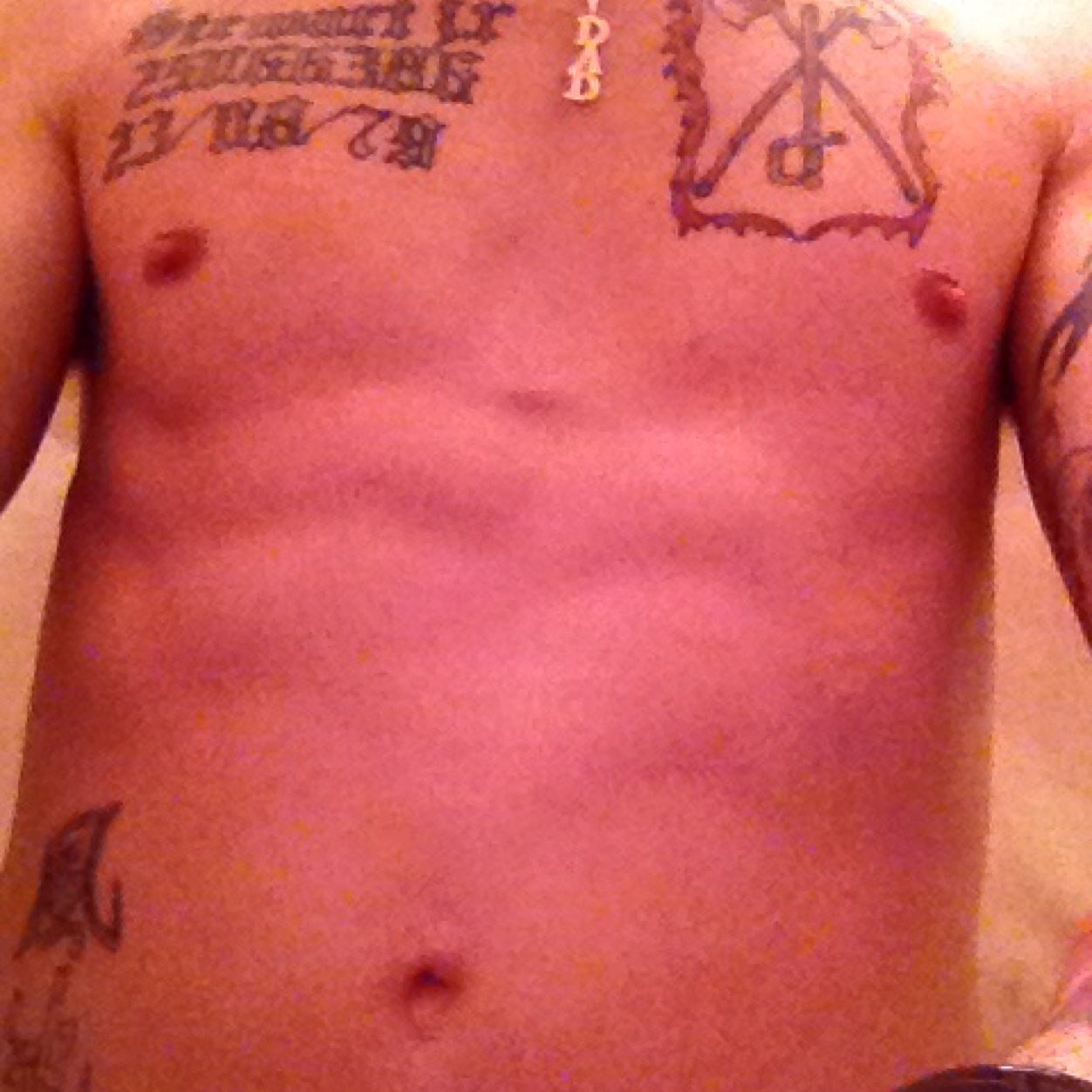 Im james 34 single love getting naughty with horny women message me kik jay386xxx