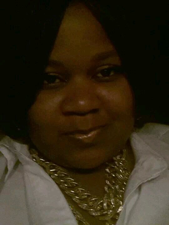 Wife, Mother of 3, Firm believer of My Heavenly Father! Enjoying Life & Loving Myself!