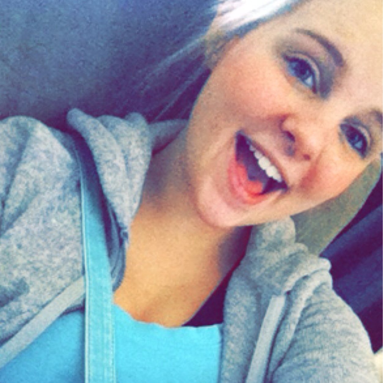 ❤️ Bri~seventeen~follow ❤️