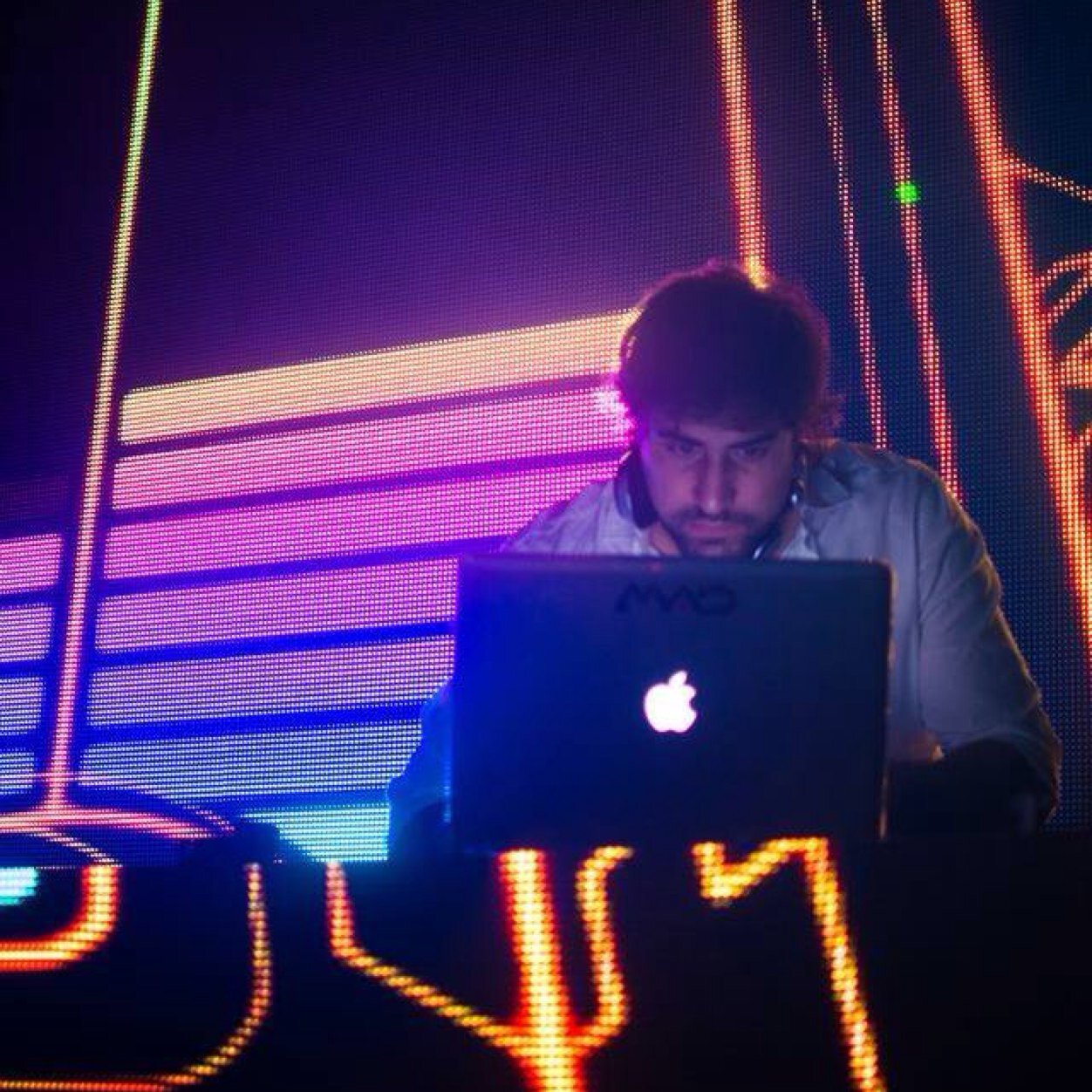 Musico - Dj - Kite surfer - Manager Mad Escuela. (https://t.co/7j8MaOhOPd)
