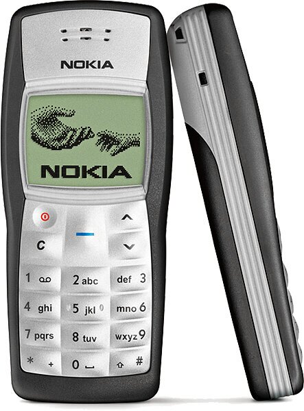 Hola, me llamo Nokia 1100, soy un teléfono que cumple pocas funciones pero siempre seré el mejor.