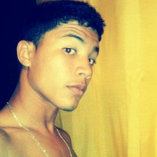 ' Na minha infância eu adorava adrenalina, td q emocionasse e mexesse com o coração ♪ F.R.